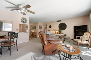 4040 Ironwood Cir, Bradenton, FL 34209 - Photo 8