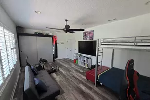 8111 Santa Rosa Ct, Sarasota, FL 34243 - Photo 40