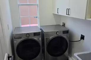 8111 Santa Rosa Ct, Sarasota, FL 34243 - Photo 50