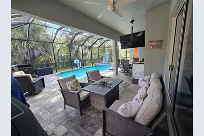 8111 Santa Rosa Court, Sarasota, FL 34243 - Photo 14