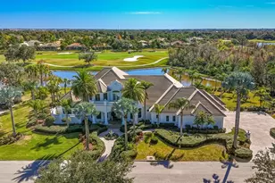 7028 Portmarnock Pl, Lakewood Ranch, FL 34202 - Photo 2