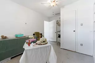 2019 W Jorome Dr, Tampa, FL 33612 - Photo 24
