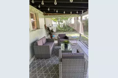 2938 W Mark Drive, Sarasota, FL 34232 - Photo 10