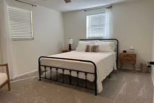 2938 W Mark Dr, Sarasota, FL 34232 - Photo 16