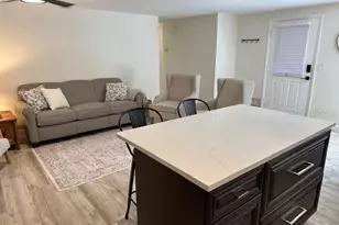 2938 W Mark Dr, Sarasota, FL 34232 - Photo 8