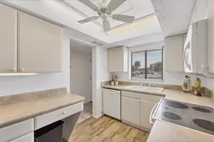 3534 Lake Bayshore Dr, Bradenton, FL 34205 - Photo 14