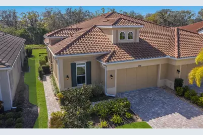 2402 Starwood Court, Lakewood Ranch, FL 34211 - Photo 2