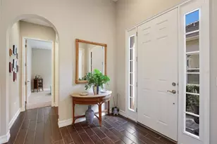 2402 Starwood Ct, Lakewood Ranch, FL 34211 - Photo 6