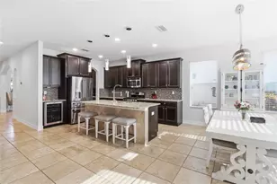 12036 Longview Lake Cir, Bradenton, FL 34211 - Photo 2