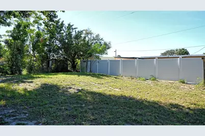 5914 Albert Place, Sarasota, FL 34231 - Photo 22