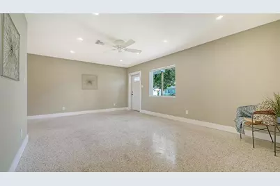 5914 Albert Place, Sarasota, FL 34231 - Photo 6