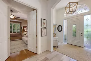 8175 Abingdon Ct, Bradenton, FL 34201 - Photo 6