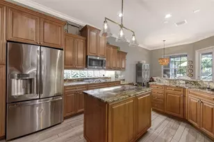 8175 Abingdon Ct, Bradenton, FL 34201 - Photo 14