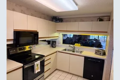 5525 Ashton Lake Drive #5525, Sarasota, FL 34231 - Photo 4