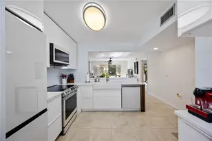 320 Timber Lake Dr, Bradenton, FL 34210 - Photo 6