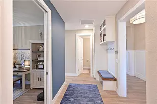 8075 Slipway Dr, Sarasota, FL 34240 - Photo 12