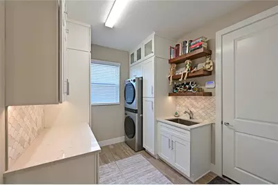 8075 Slipway Drive, Sarasota, FL 34240 - Photo 16