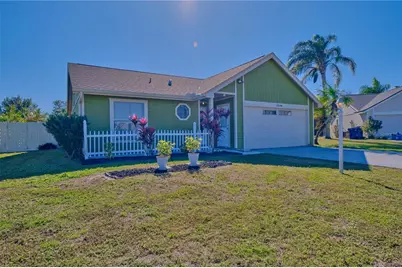 3549 65th Avenue Circle E, Sarasota, FL 34243 - Photo 1