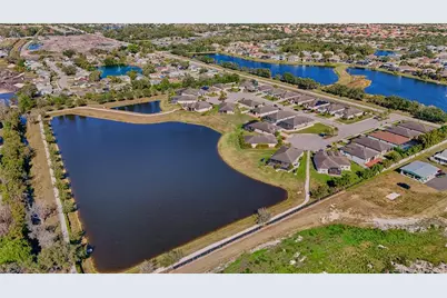 3549 65th Avenue Circle E, Sarasota, FL 34243 - Photo 34