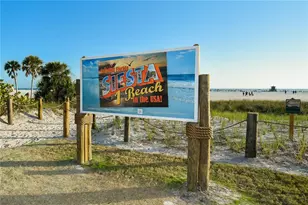 1002 Glebe Ln, Sarasota, FL 34242 - Photo 34