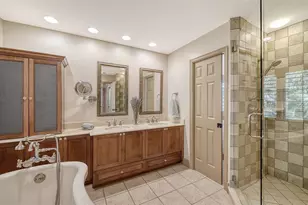 1695 Hyde Park St, Sarasota, FL 34239 - Photo 34