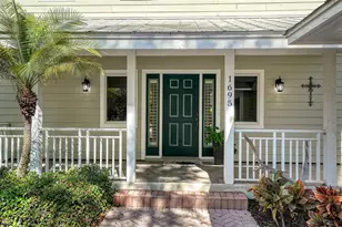 1695 Hyde Park St, Sarasota, FL 34239 - Photo 4