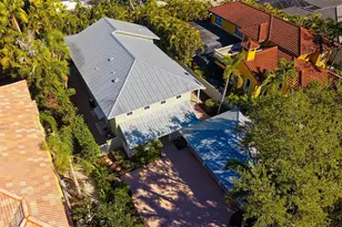 1695 Hyde Park St, Sarasota, FL 34239 - Photo 82