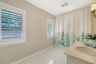 1695 Hyde Park St, Sarasota, FL 34239 - Photo 42