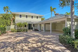 1695 Hyde Park St, Sarasota, FL 34239 - Photo 1