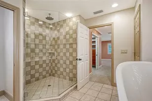 1695 Hyde Park St, Sarasota, FL 34239 - Photo 36