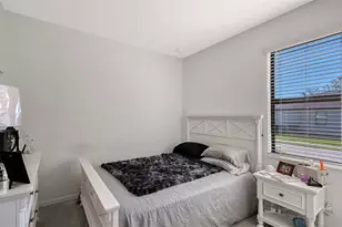 19625 Fishhawk Trl, Venice, FL 34293 - Photo 18