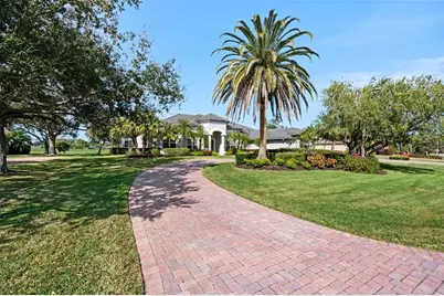 3194 Charles Macdonald Drive, Sarasota, FL 34240 - Photo 2