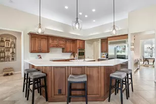 3194 Charles MacDonald Dr, Sarasota, FL 34240 - Photo 16