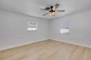 214 Lorraine Ave, Venice, FL 34293 - Photo 24