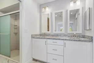 4725 Greencroft Rd, Sarasota, FL 34235 - Photo 14
