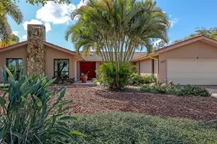 7603 Alhambra Dr, Bradenton, FL 34209 - Photo 2