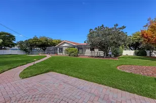 7603 Alhambra Dr, Bradenton, FL 34209 - Photo 42