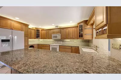 7603 Alhambra Drive, Bradenton, FL 34209 - Photo 14