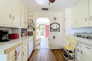 1304 S Euclid Ave, Sarasota, FL 34239 - Photo 30