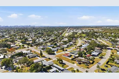 3289 Dante Drive, Sarasota, FL 34235 - Photo 38