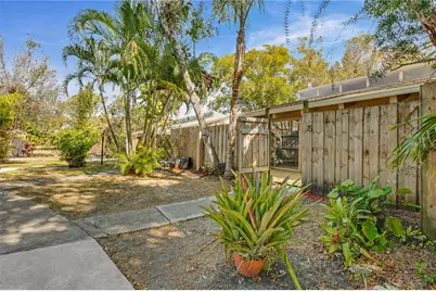 500 N Jefferson Avenue #5J, Sarasota, FL 34237 - Photo 2