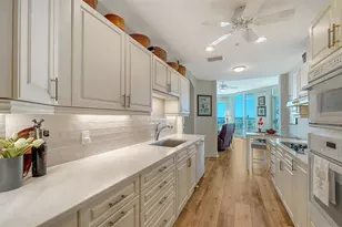 340 S Palm Ave, Sarasota, FL 34236 - Photo 16