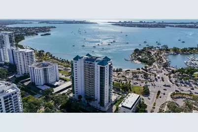 340 S Palm Avenue #44, Sarasota, FL 34236 - Photo 2