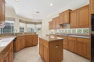 7340 St Georges Way, University Park, FL 34201 - Photo 18