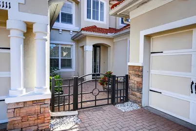 8111 Santa Rosa Court, Sarasota, FL 34243 - Photo 2