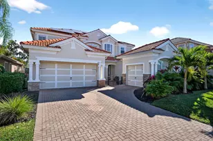 8111 Santa Rosa Ct, Sarasota, FL 34243 - Photo 1