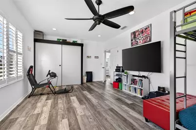 8111 Santa Rosa Court, Sarasota, FL 34243 - Photo 40