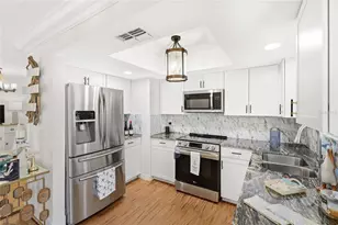 659 N Jefferson Ave, Sarasota, FL 34237 - Photo 12