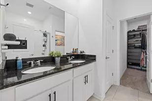 11617 Woodleaf Dr, Lakewood Ranch, FL 34211 - Photo 16