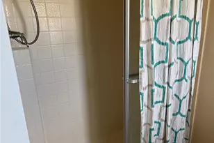 5707 45th St E, Bradenton, FL 34203 - Photo 10